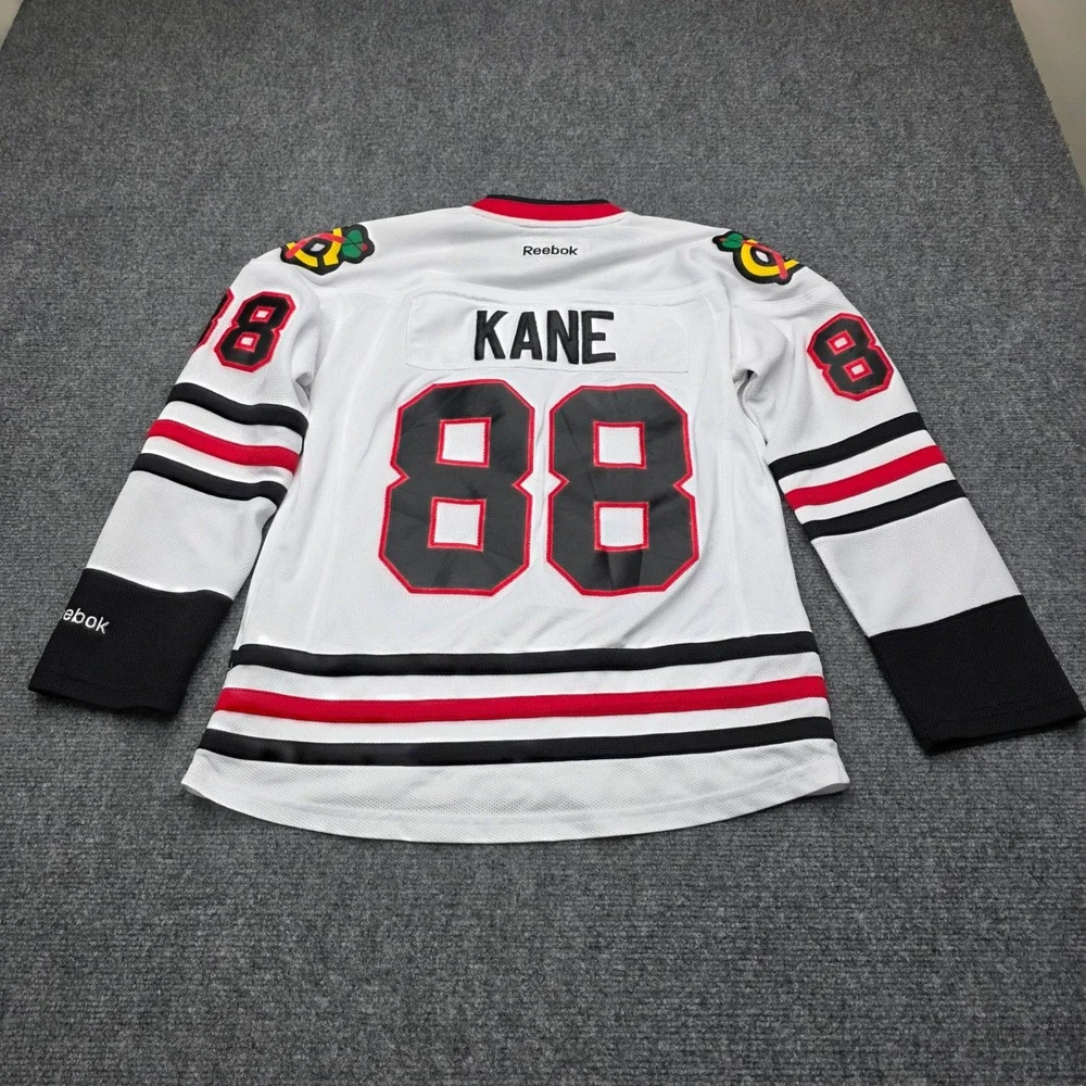 Patrick Kane Chicago Blackhawks Reebok Jersey Women Small 2013 Stanley Cup Champ - Picture 10 of 11